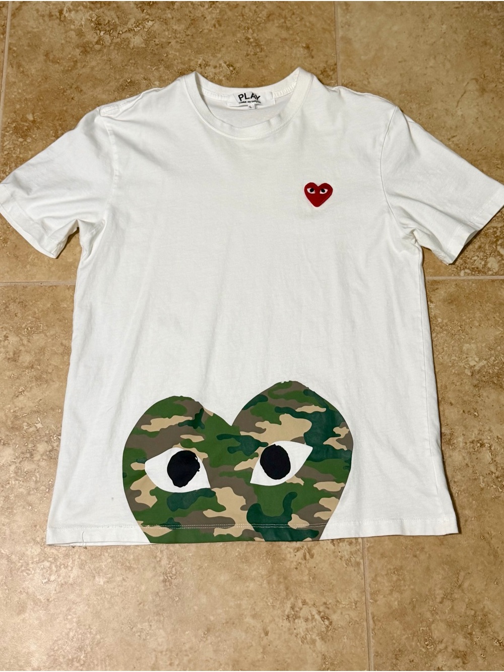 Comme des Garcons PLAY White Kids Tee with Red Heart Chest & Camo Heart Hem